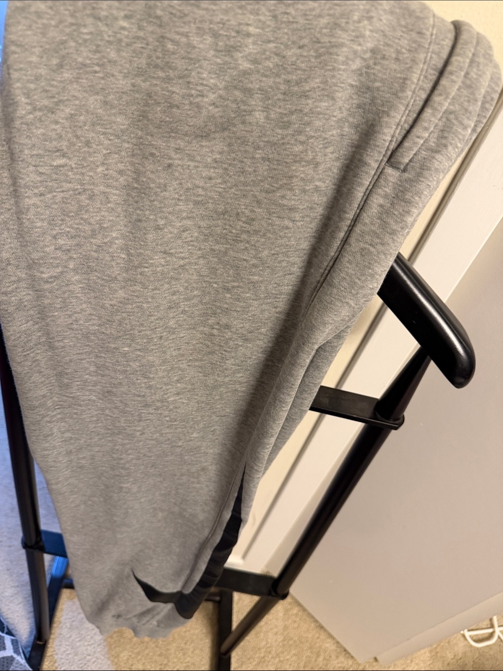 Nike Men's Light Gray Sweatpants Joggers
